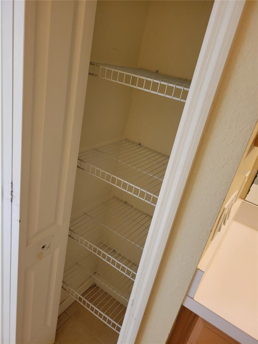 THE TWNHMS AT LIGHTHOUSE COVE IV - Residential