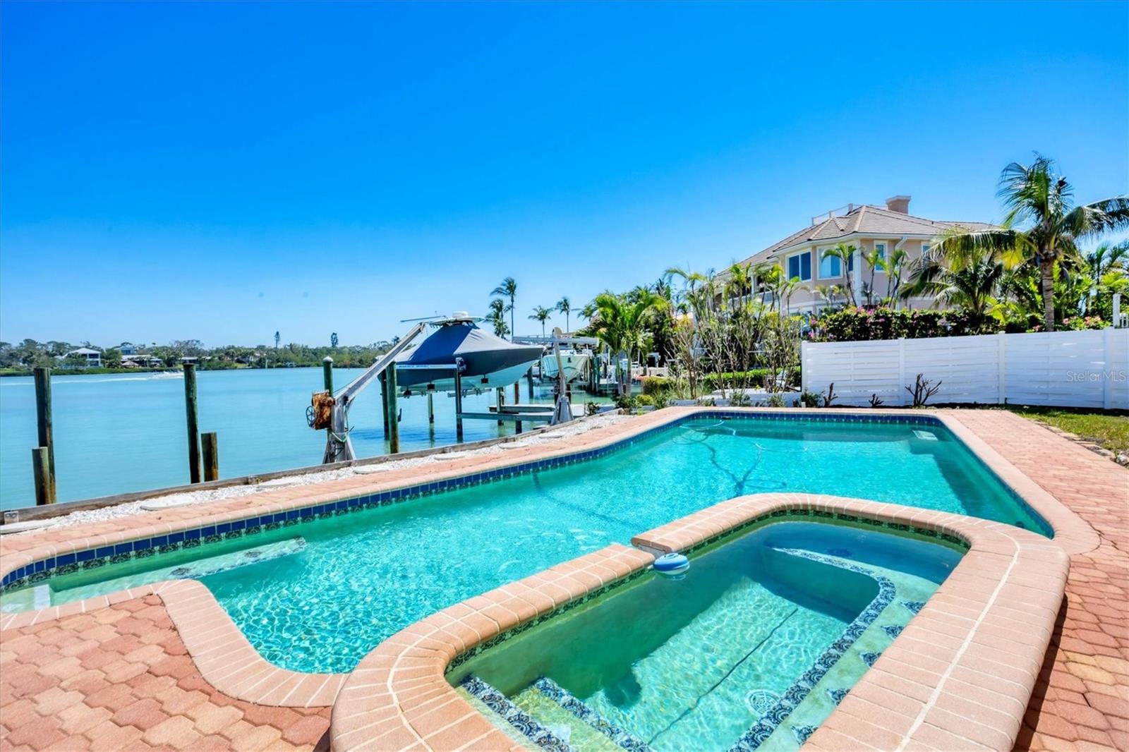 CASEY COVE - Residential