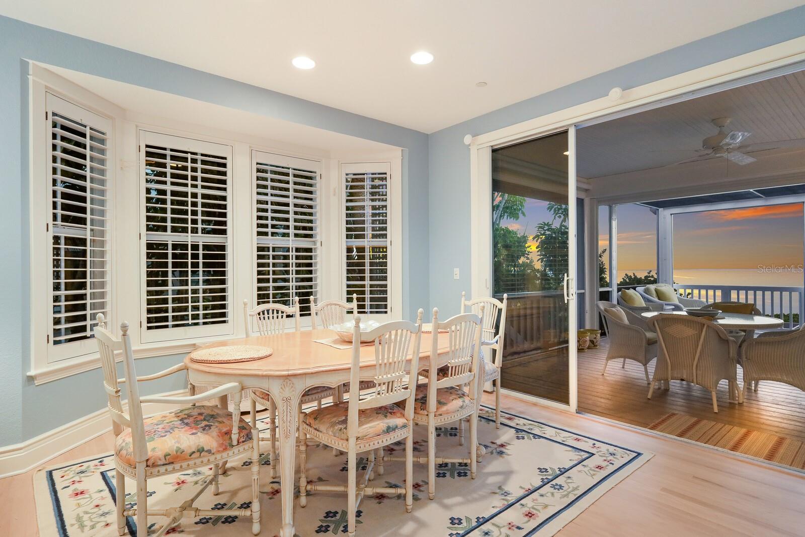 SOUTH BAY - Residential