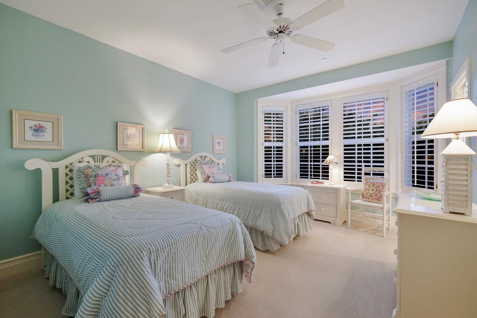 SOUTH BAY - Residential