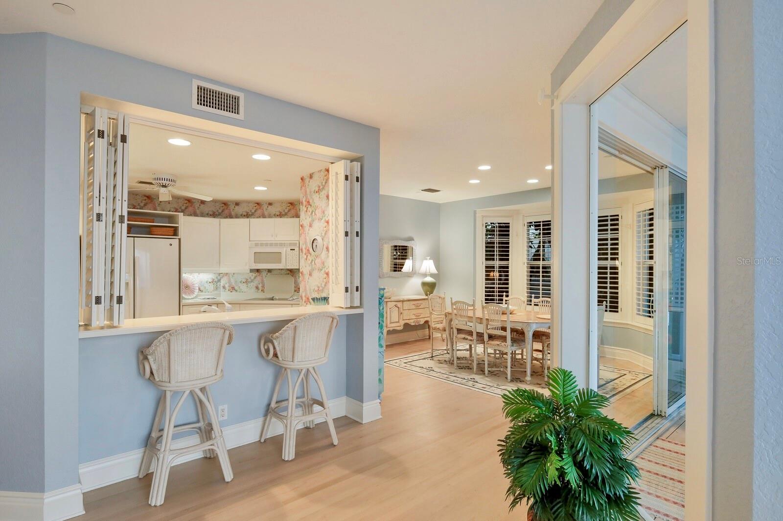 SOUTH BAY - Residential