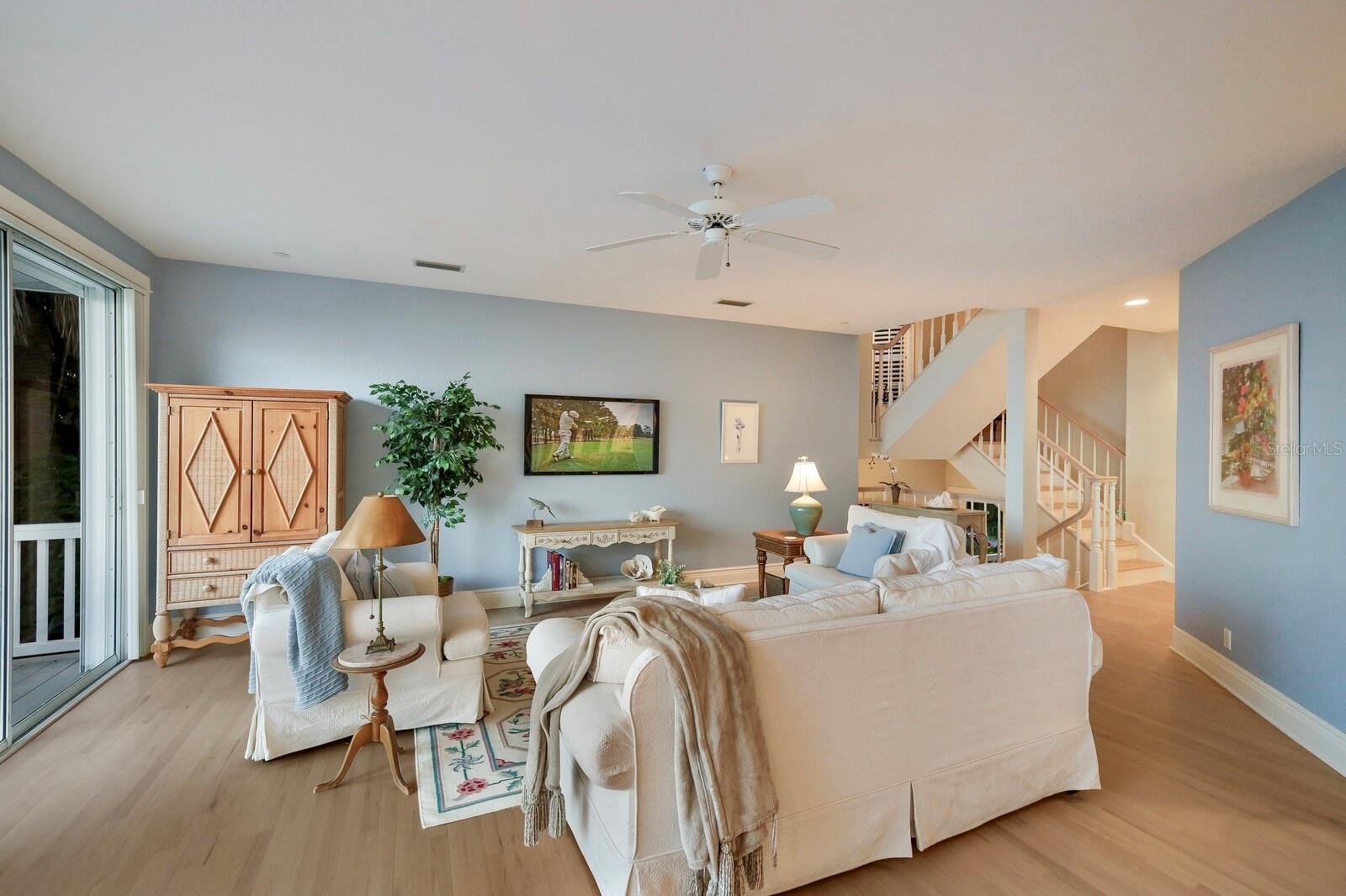 SOUTH BAY - Residential