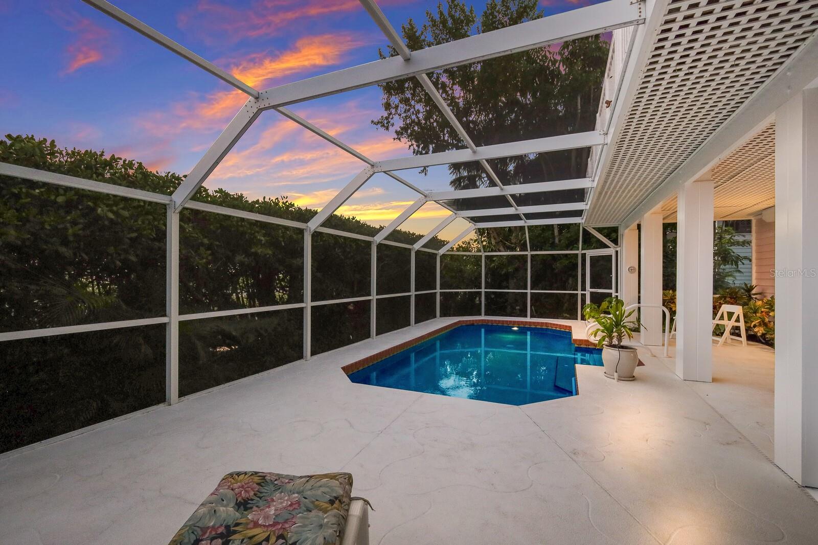 SOUTH BAY - Residential