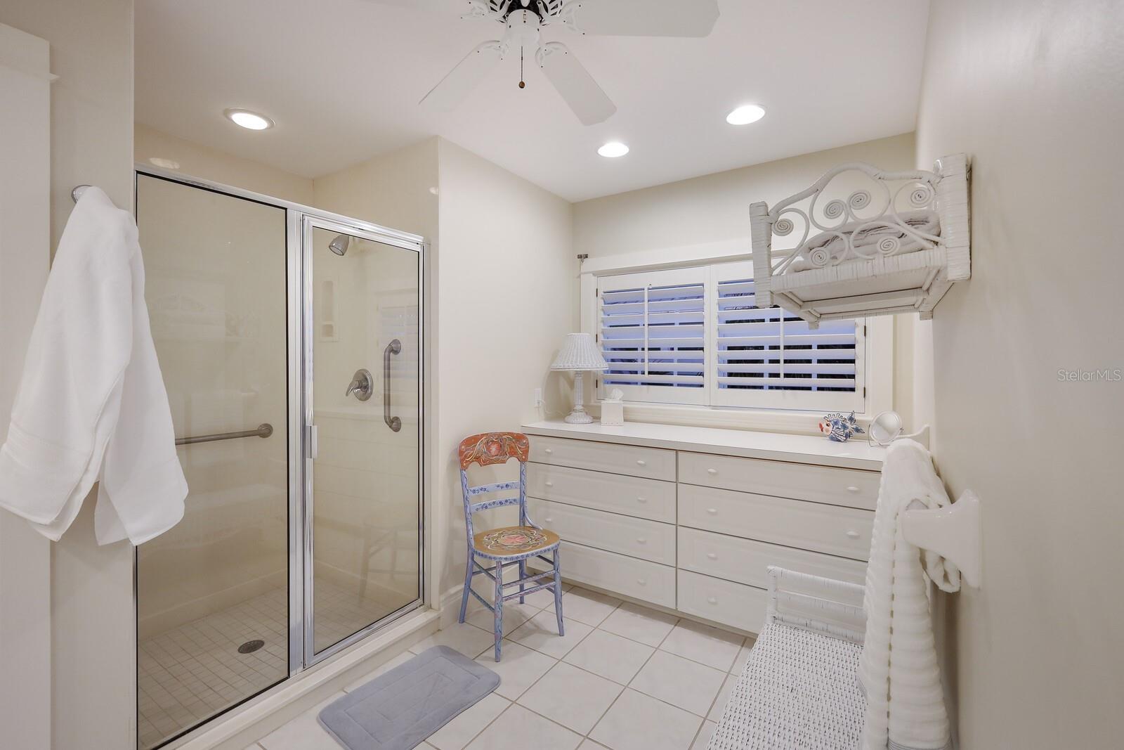 SOUTH BAY - Residential