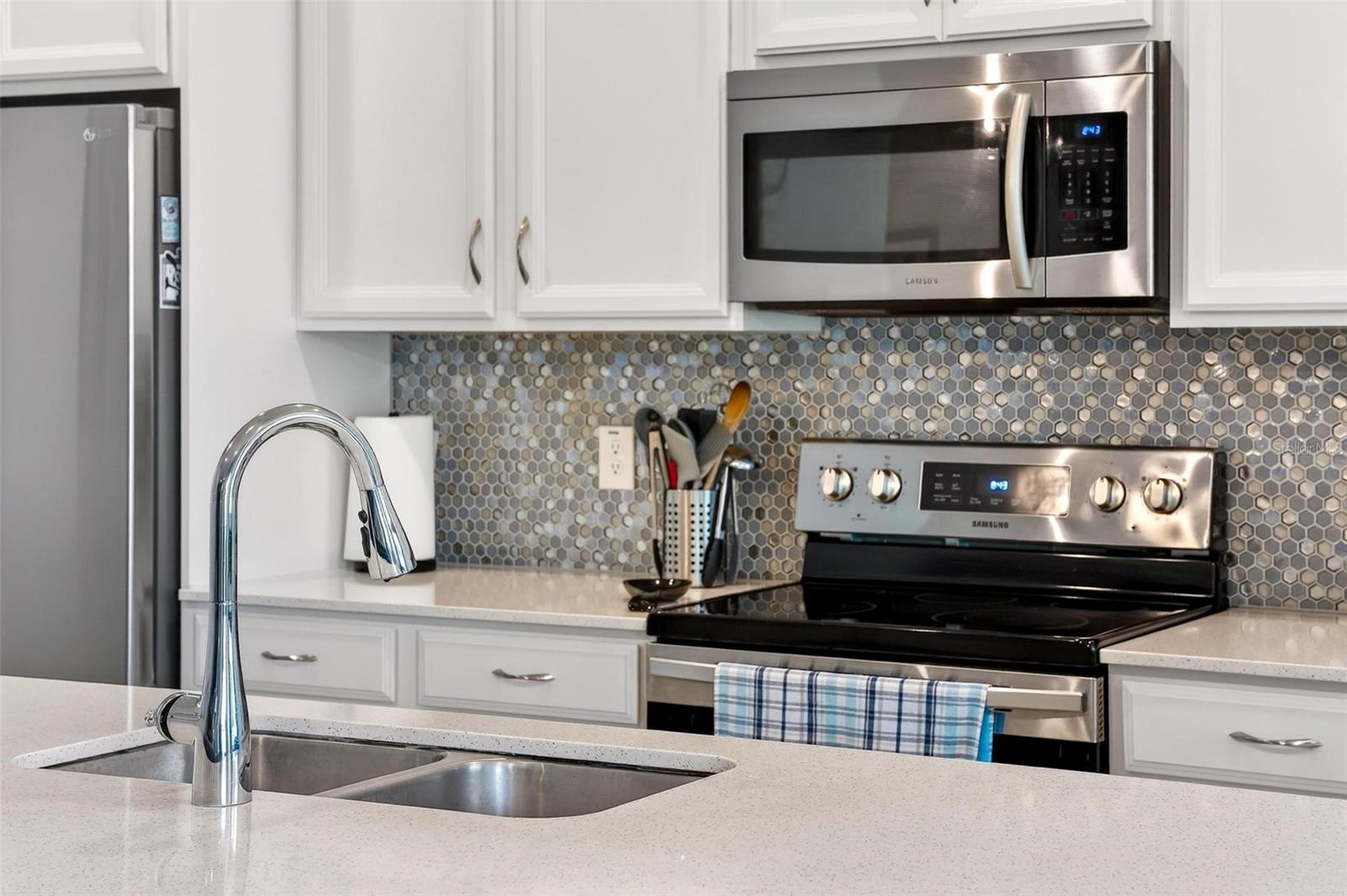 COMPASS LNDG PH 2 - Residential