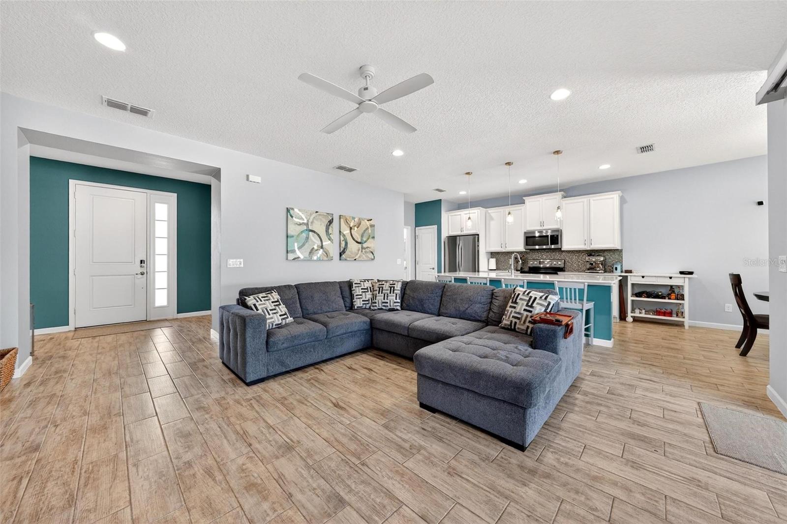 COMPASS LNDG PH 2 - Residential