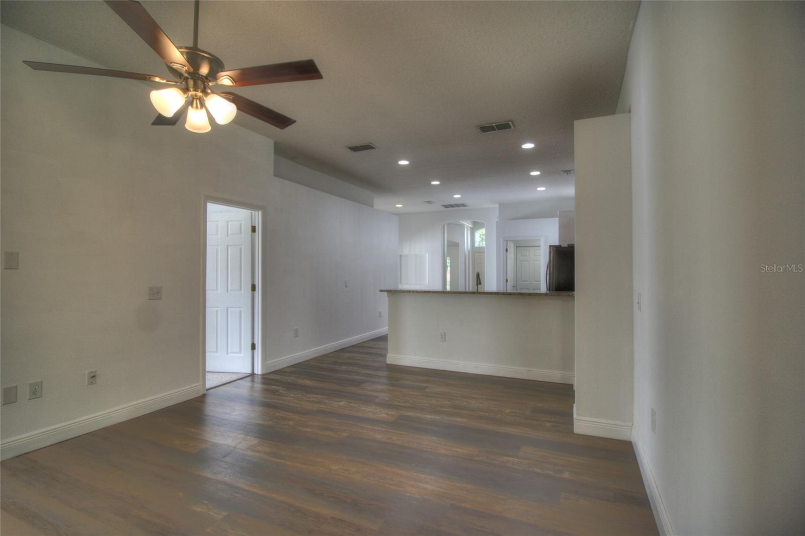 YOUNG PINE - Residential