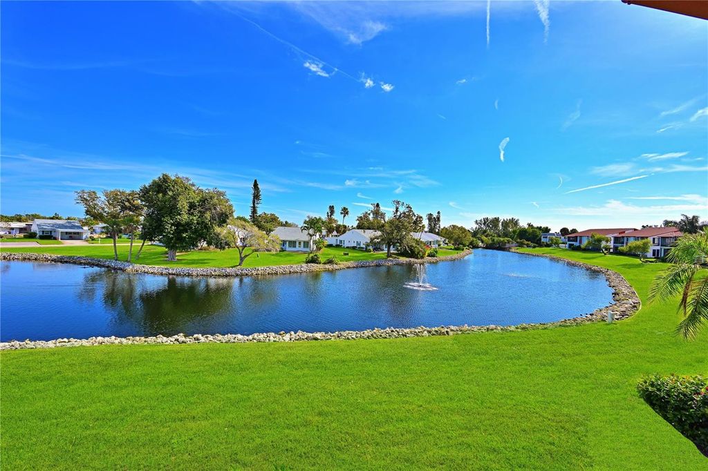 Photo of 4855 Independence Drive, Bradenton, FL 34210 (MLS # A4678209)