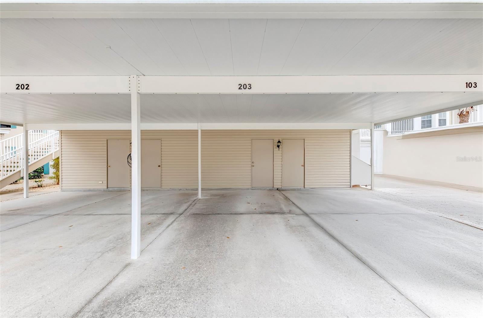 GARDENS VI/WATERSIDE VILLAGE - Residential