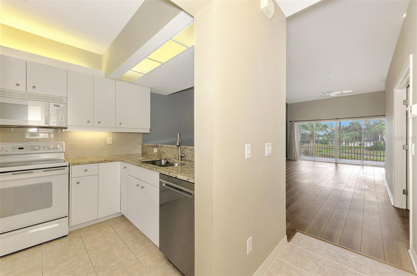 GARDENS VI/WATERSIDE VILLAGE - Residential