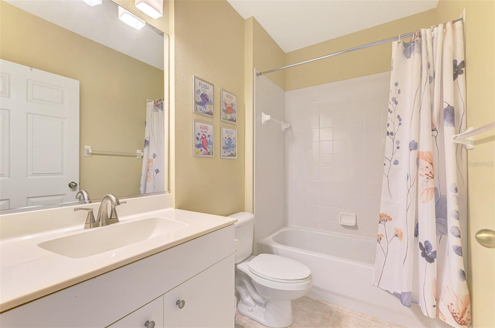 GARDENS VI/WATERSIDE VILLAGE - Residential