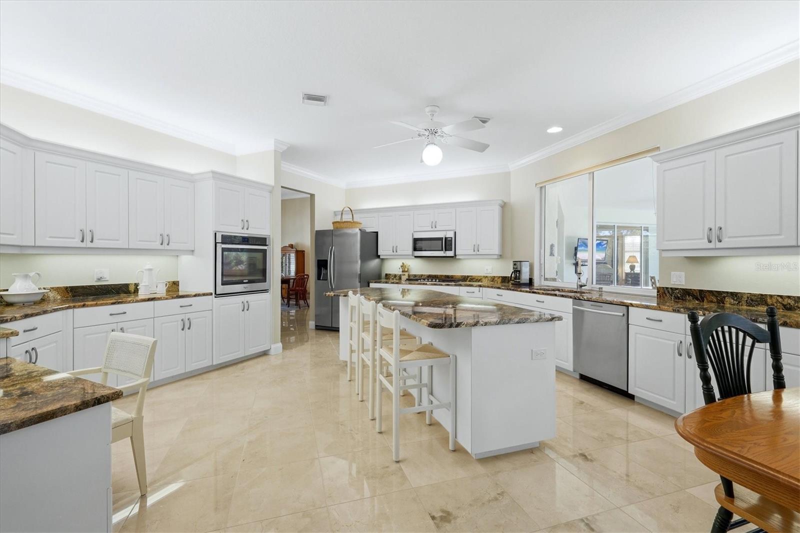 CALUSA LAKES - Residential