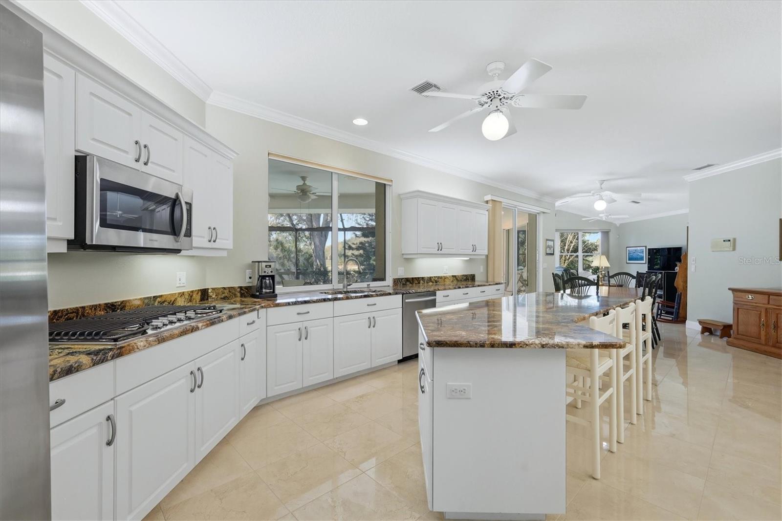 CALUSA LAKES - Residential