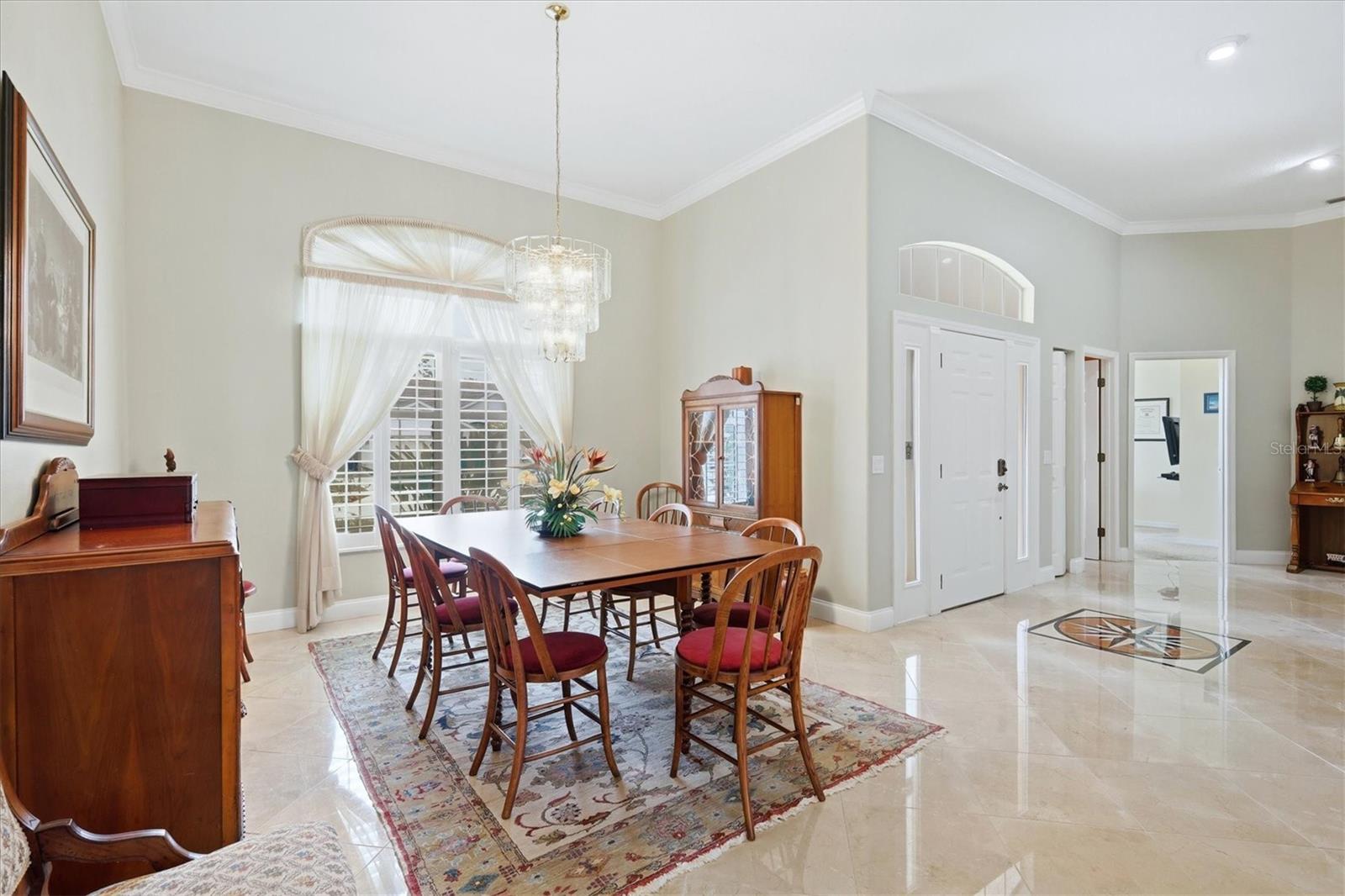 CALUSA LAKES - Residential