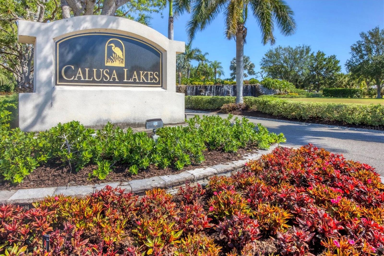 CALUSA LAKES - Residential