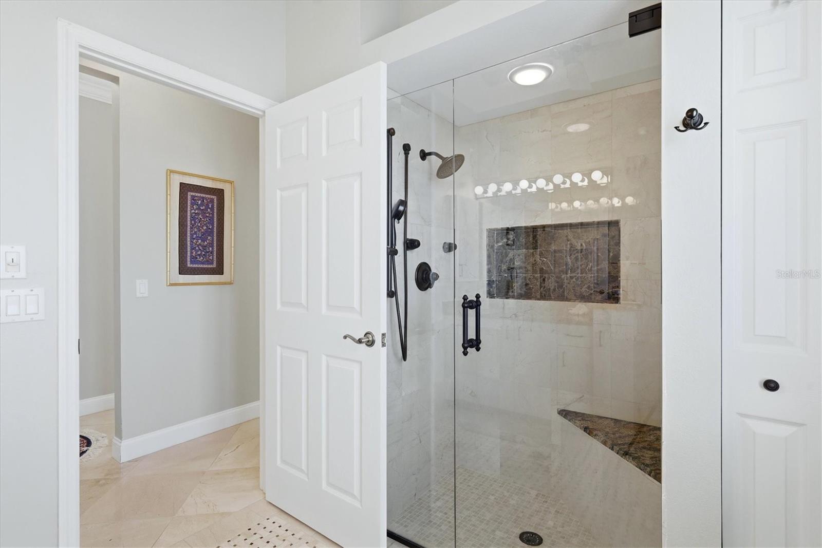 CALUSA LAKES - Residential