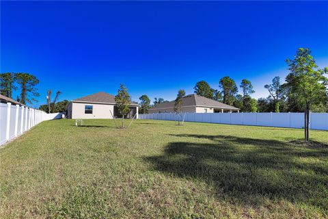 A home in NORTH PORT