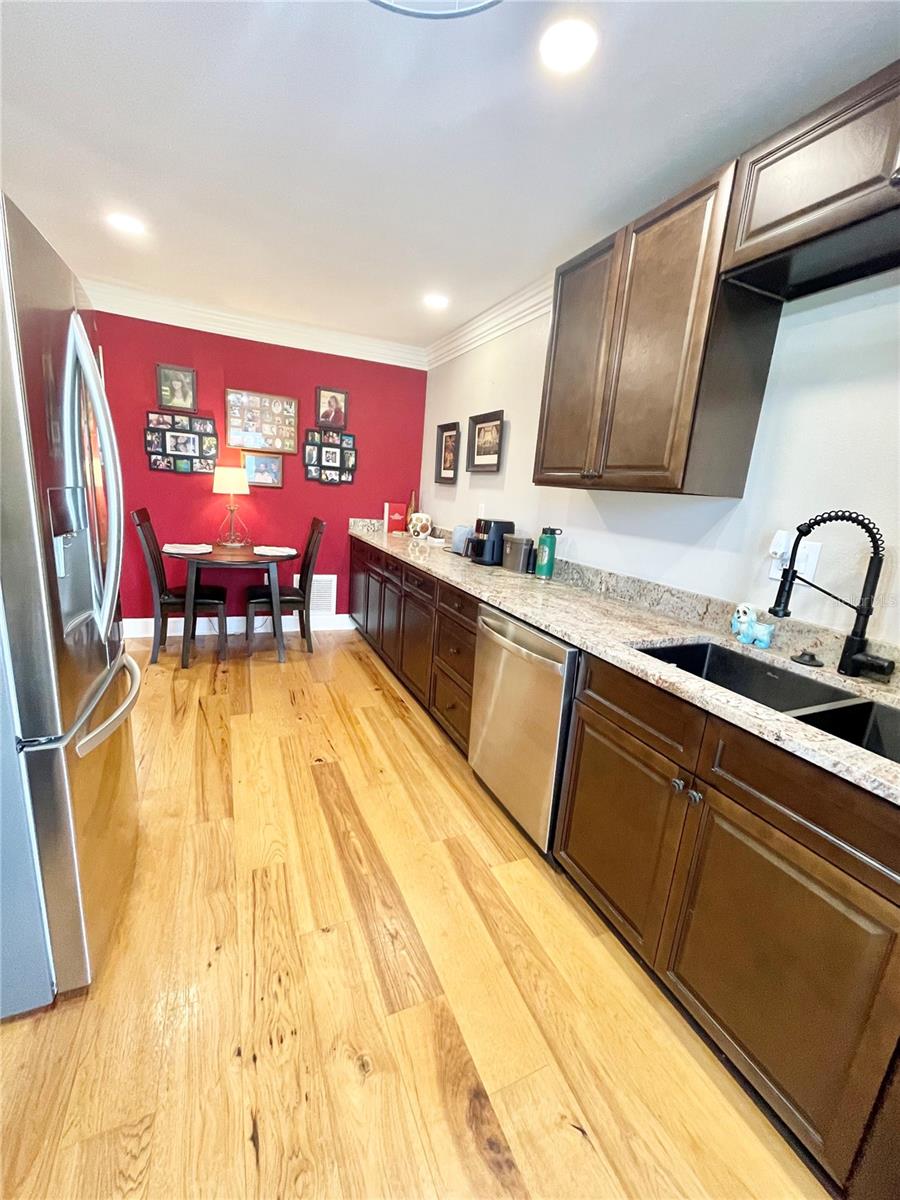 ANDOVER HOUSE/LAKELAND HARBOUR - Residential