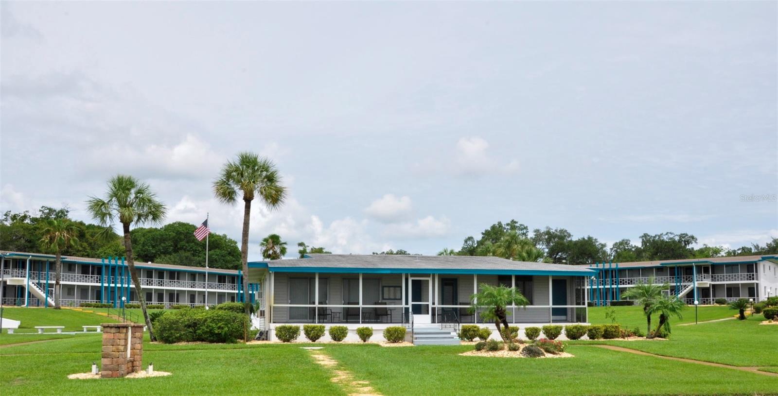 ANDOVER HOUSE/LAKELAND HARBOUR - Residential