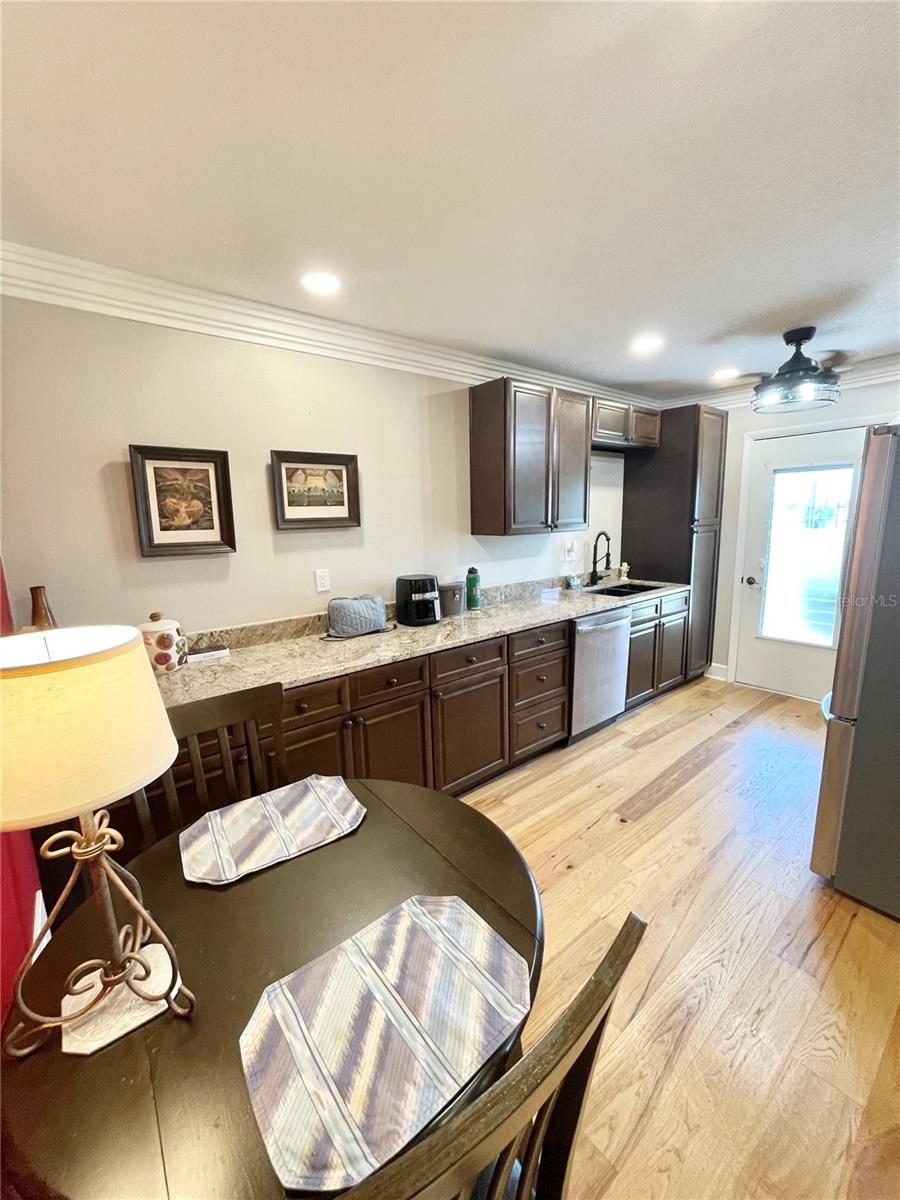 ANDOVER HOUSE/LAKELAND HARBOUR - Residential