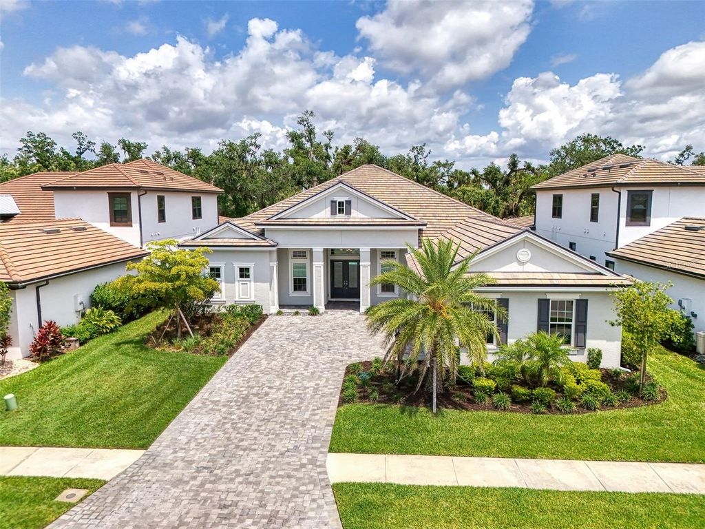 Photo of 9048 Luna Lane, Sarasota, FL 34241 (MLS # N6138937)