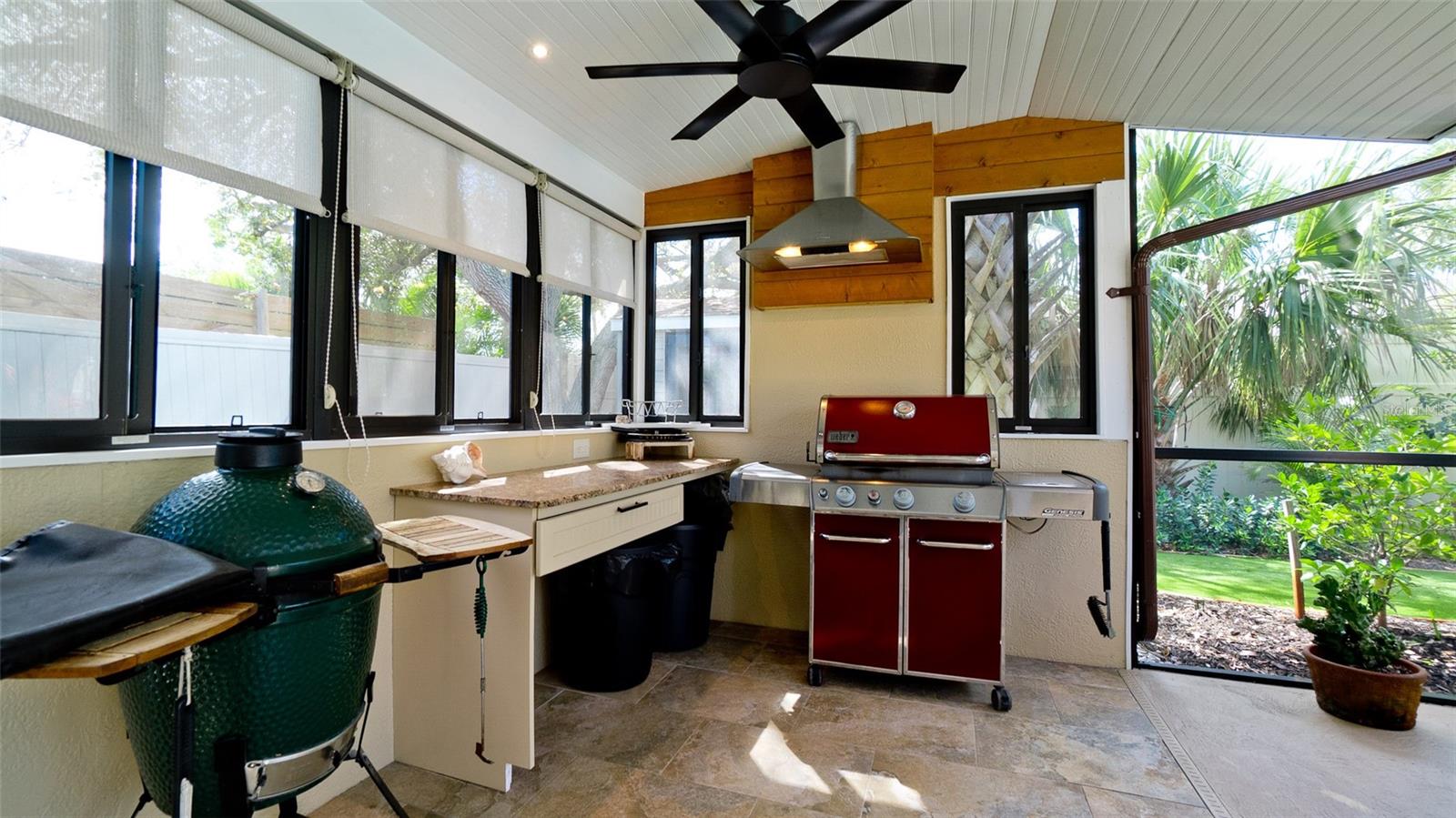 PALMA SOLA COURT - Residential