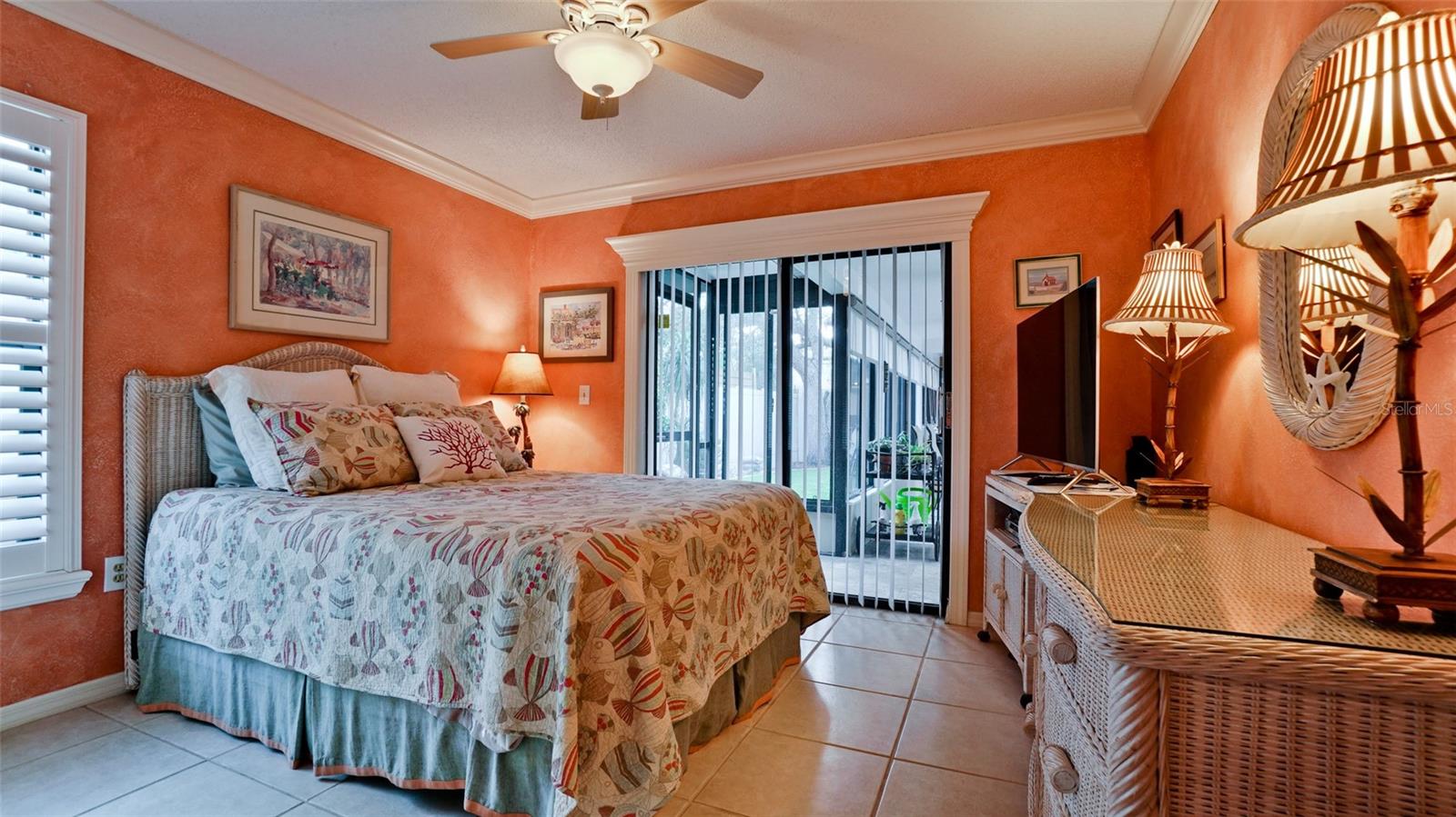 PALMA SOLA COURT - Residential