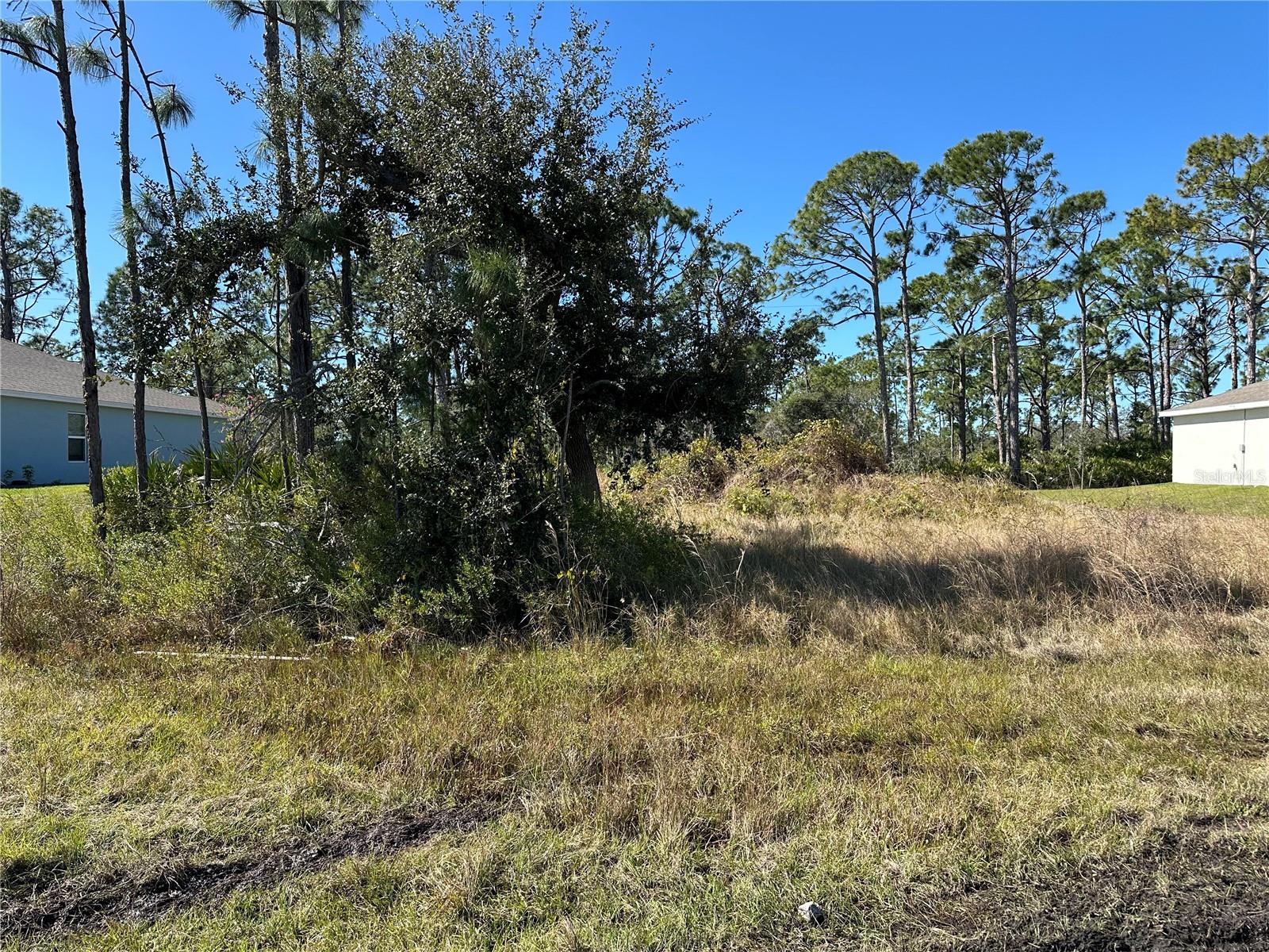 PORT CHARLOTTE SEC 060 - Land