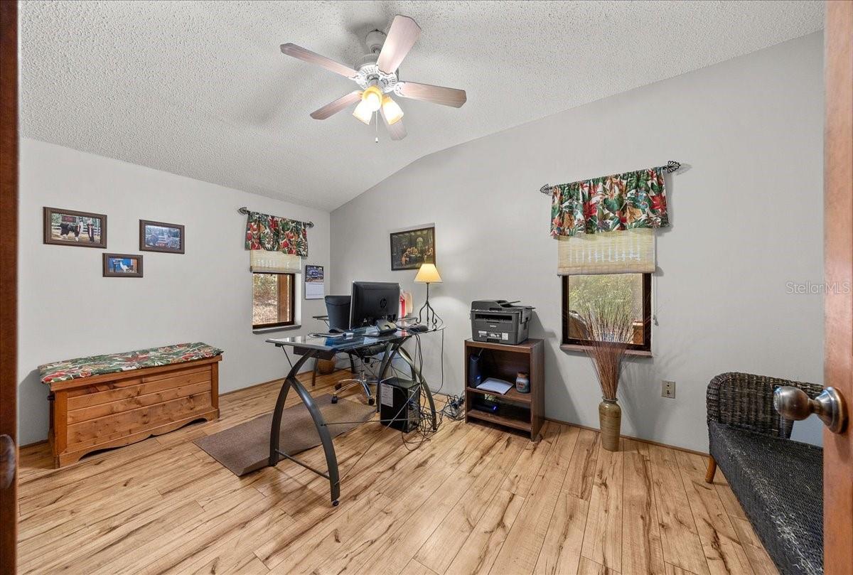 MINI FARMS NW - Residential