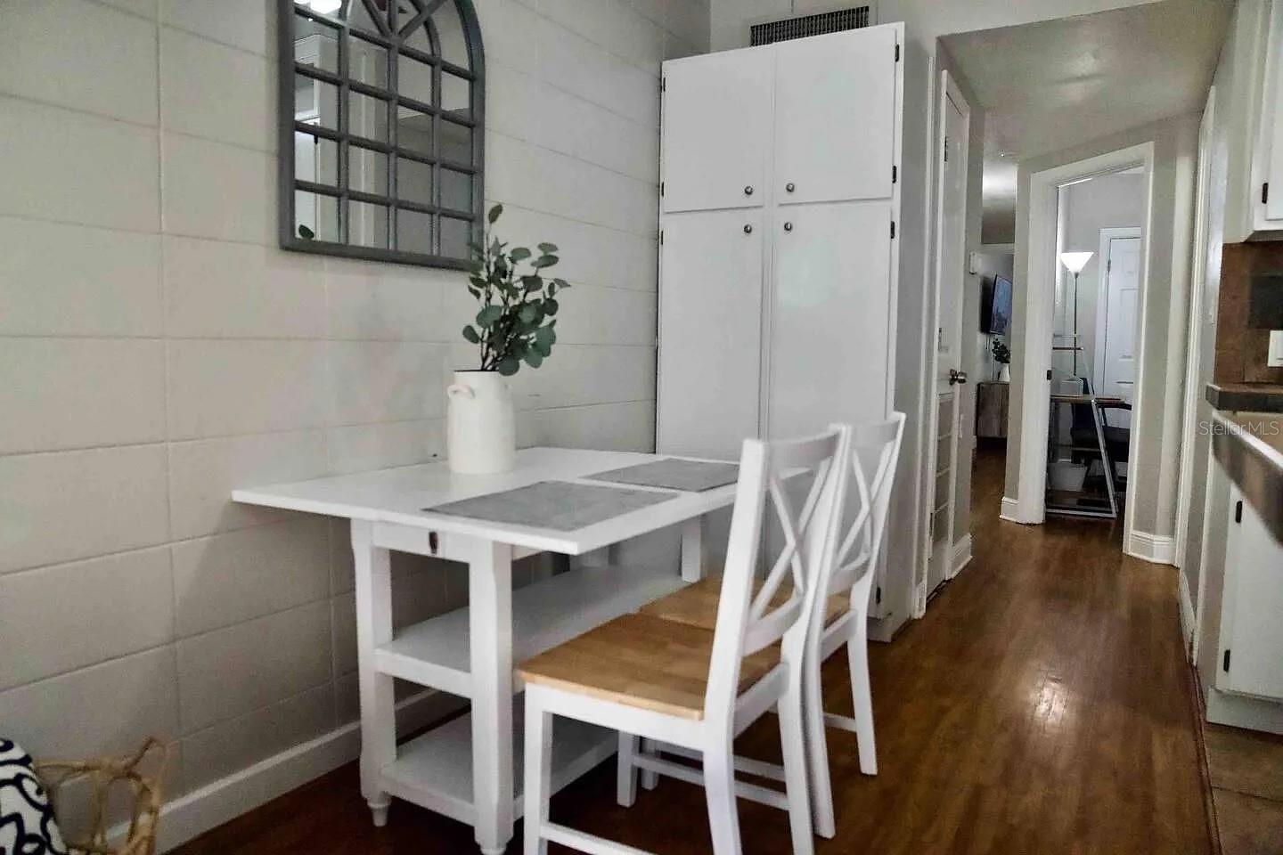 LAWSONA PARK - Residential