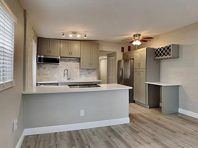 LAWSONA PARK - Residential