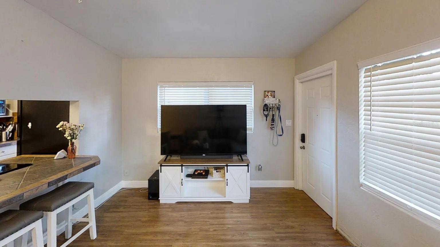 LAWSONA PARK - Residential