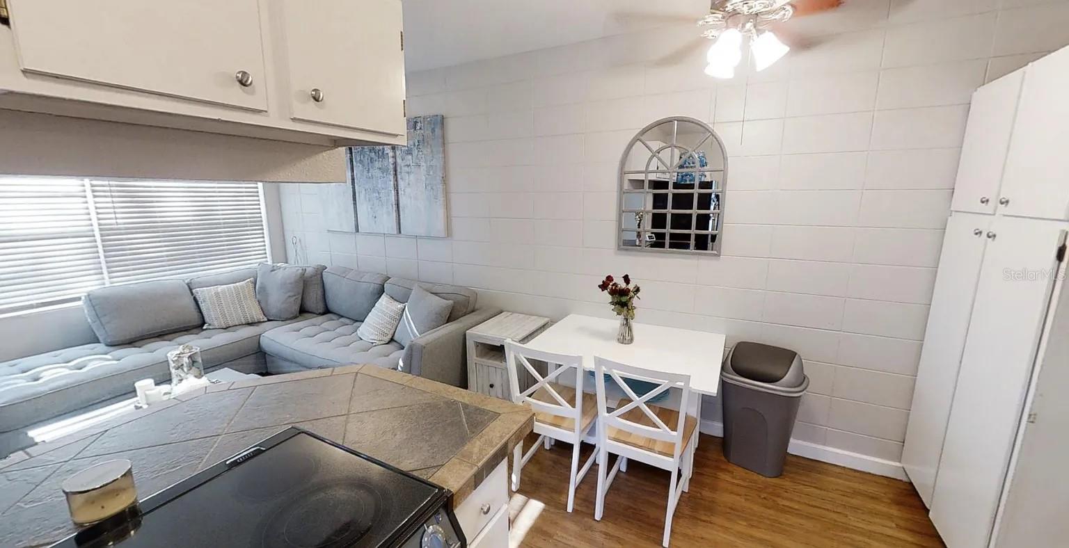 LAWSONA PARK - Residential