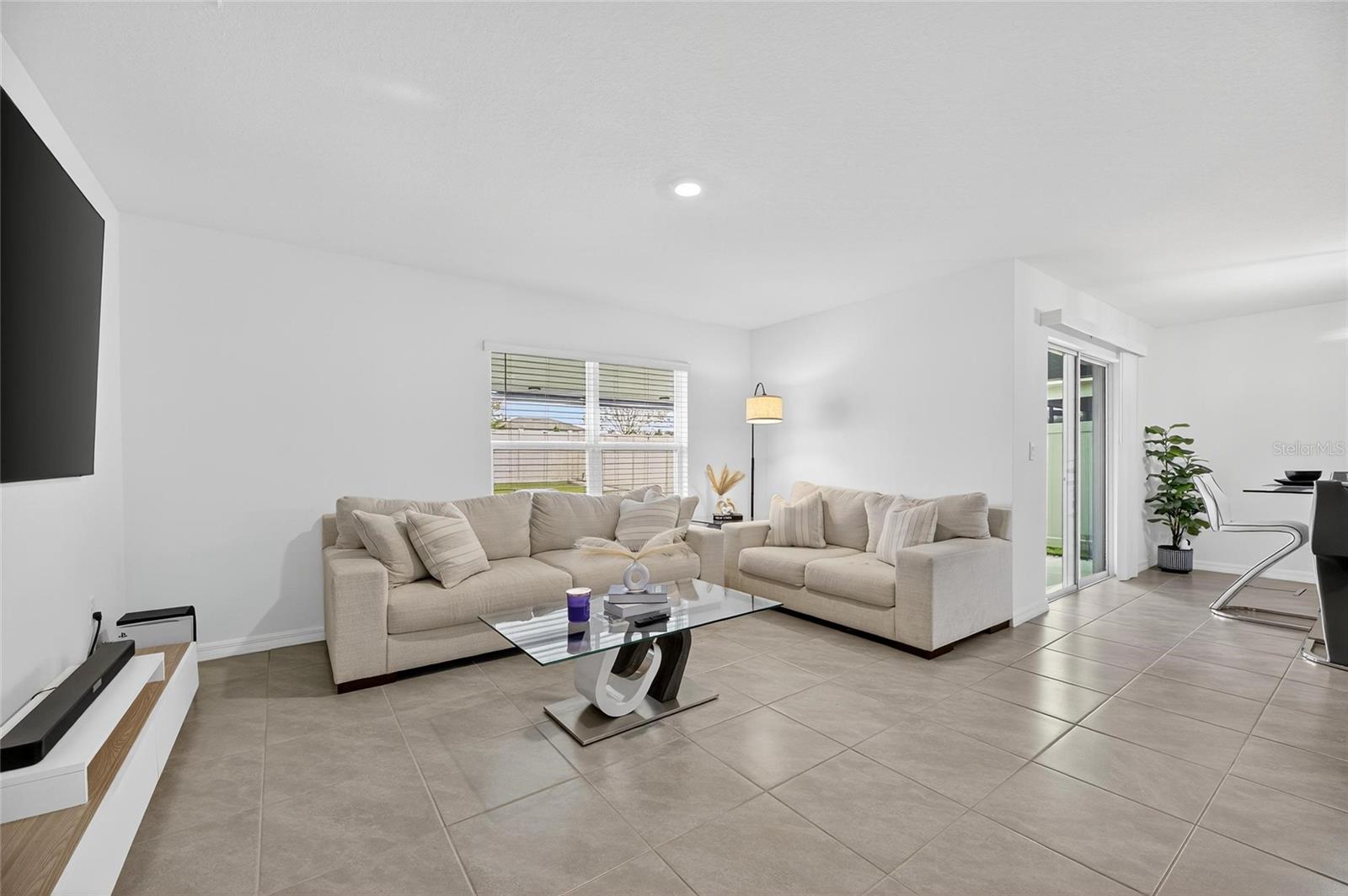 NORTH PARK ISLE - Residential