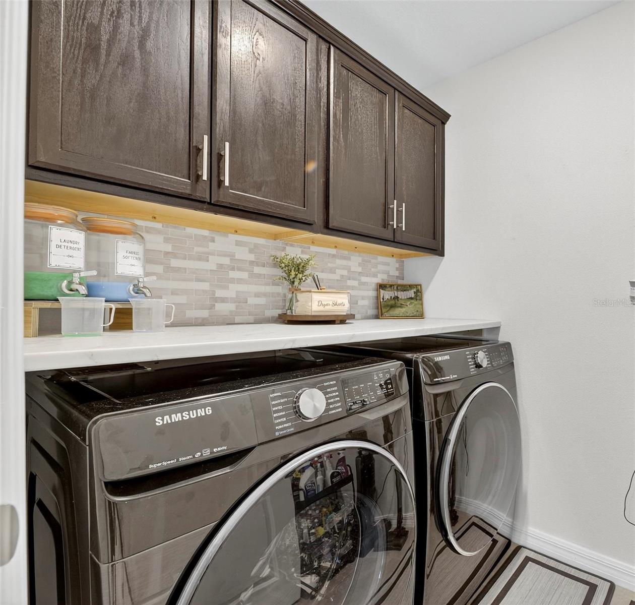 NORTH PARK ISLE - Residential