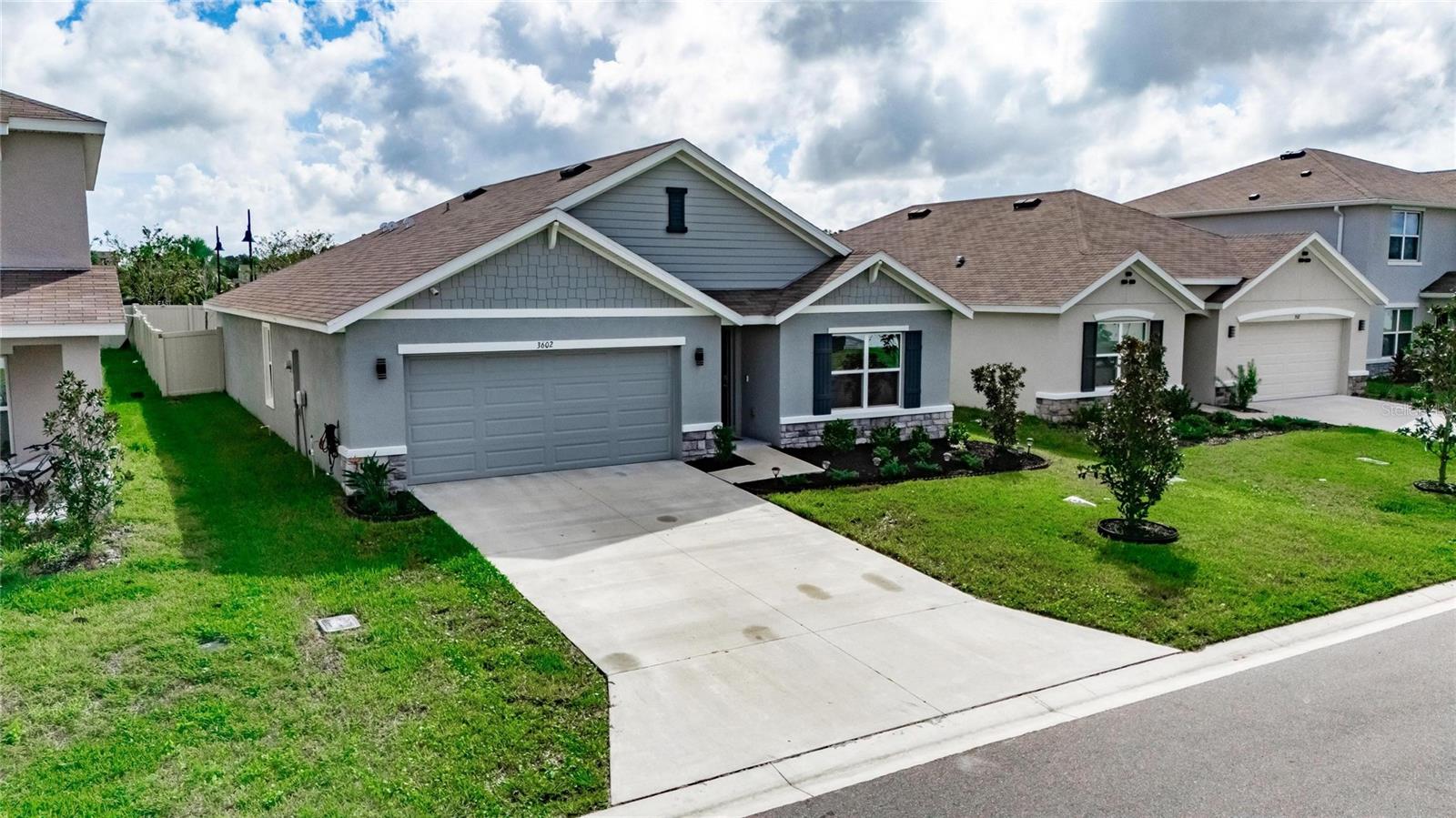 NORTH PARK ISLE - Residential