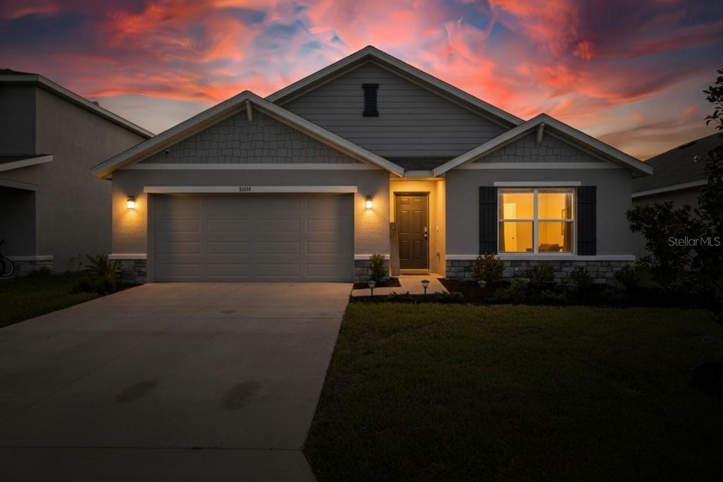 Photo of 3602 Forest Path Drive, Plant City, FL 33565 (MLS # TB8435833)