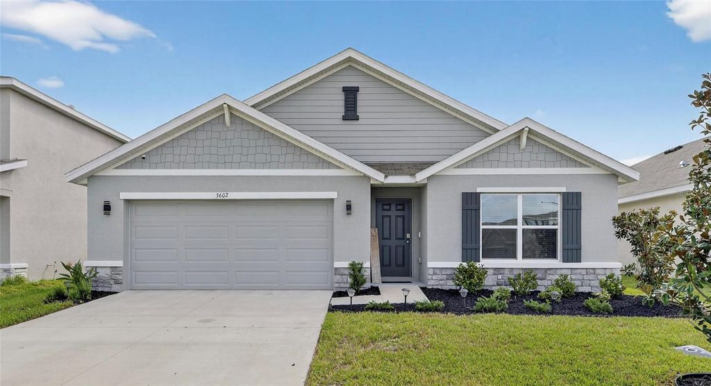 Photo of 3602 Forest Path Drive, Plant City, FL 33565 (MLS # TB8435833)