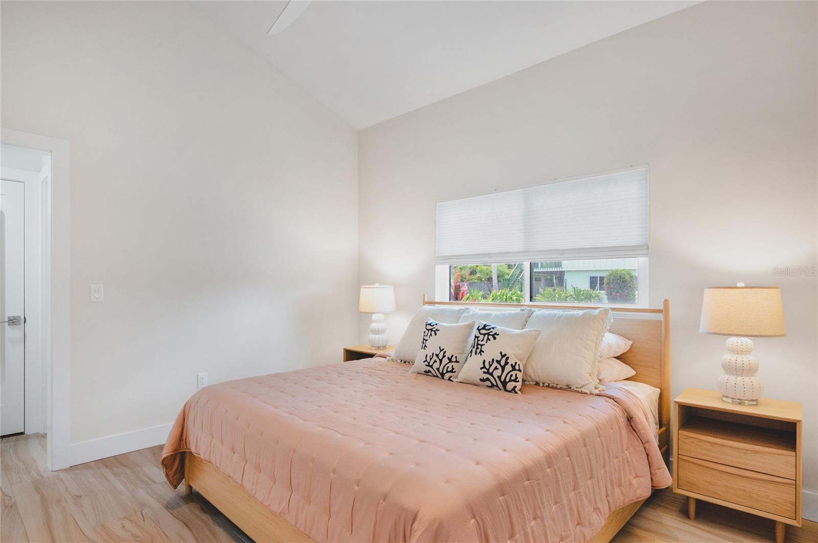 LUANA ISLES - Residential