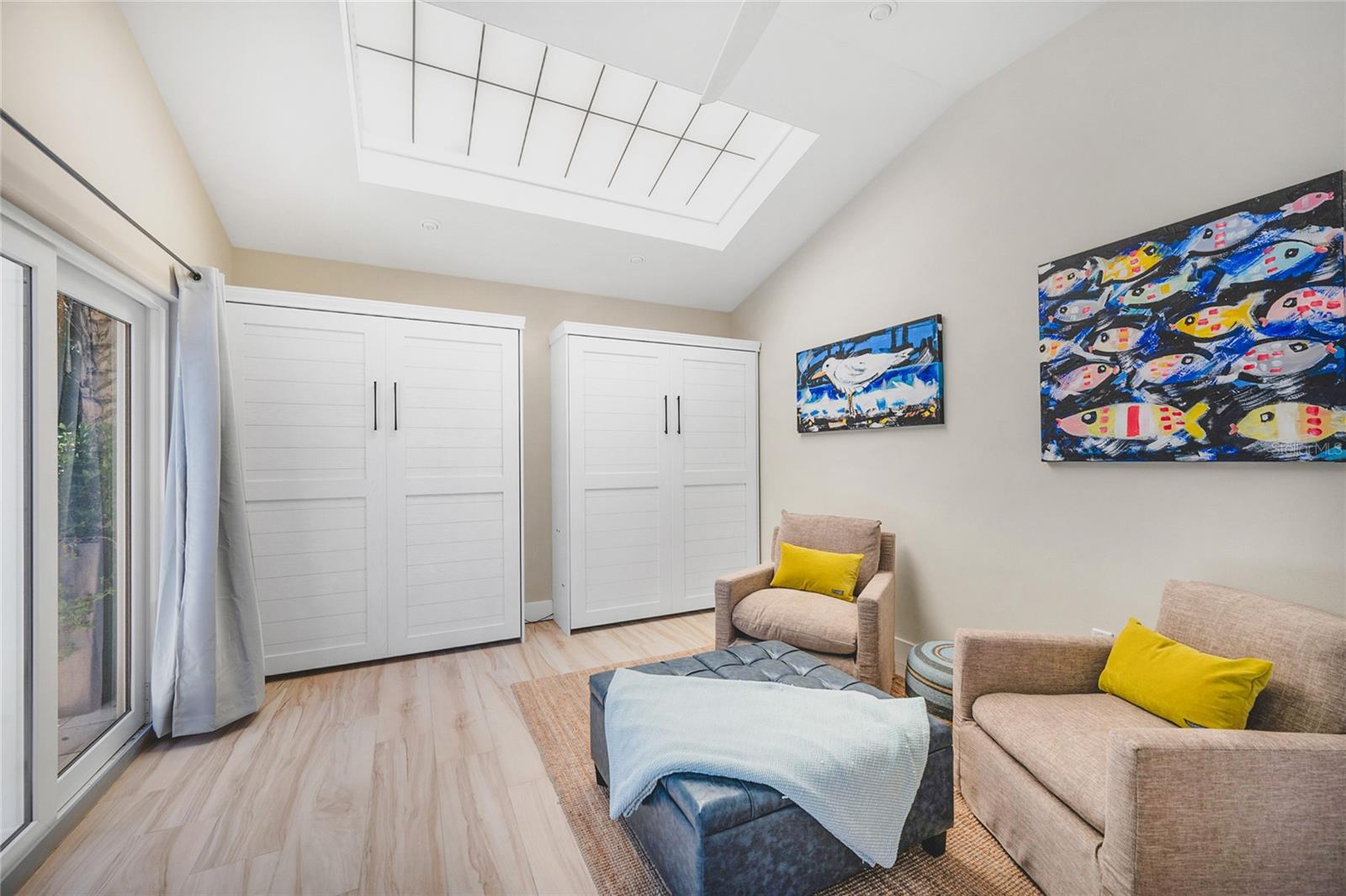 LUANA ISLES - Residential