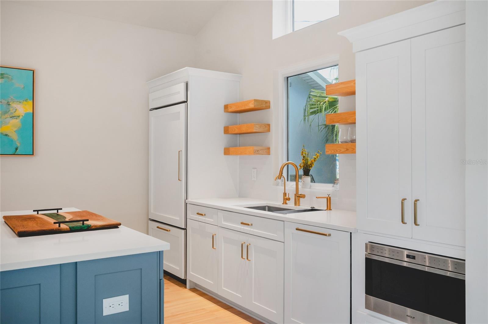 LUANA ISLES - Residential