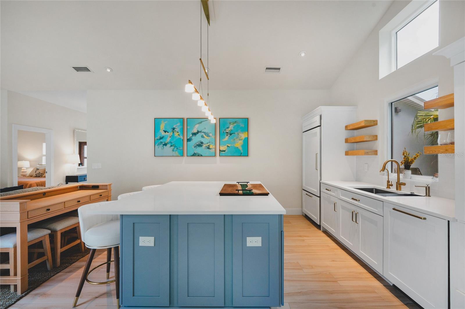 LUANA ISLES - Residential