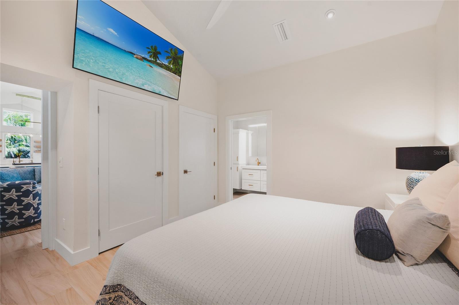 LUANA ISLES - Residential