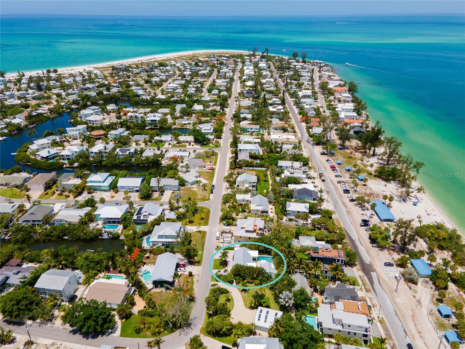 LUANA ISLES - Residential