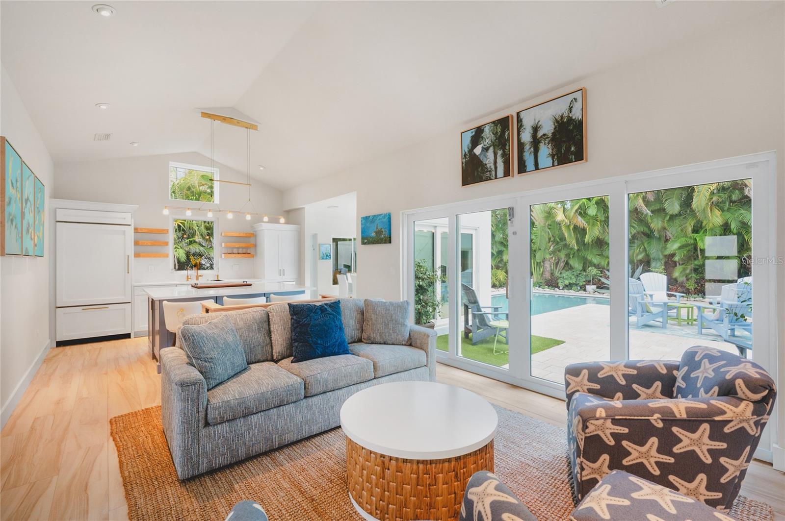 LUANA ISLES - Residential