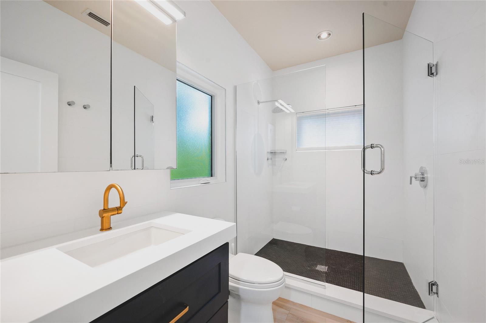 LUANA ISLES - Residential