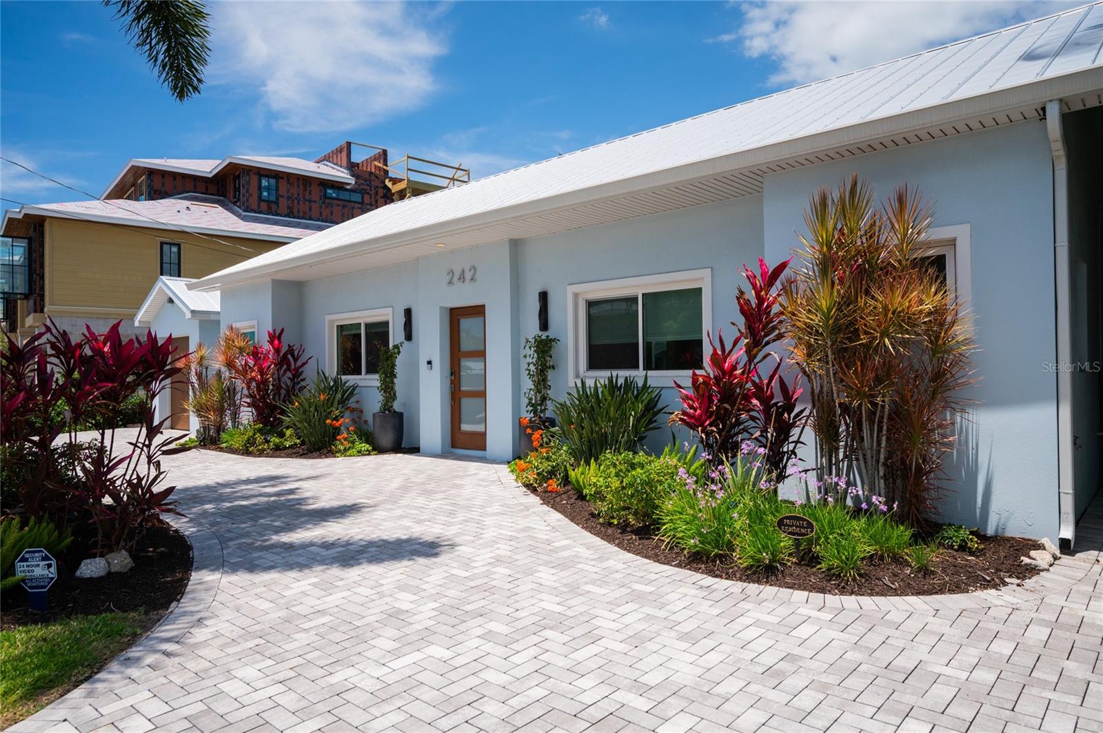 242 GLADIOLUS STREET