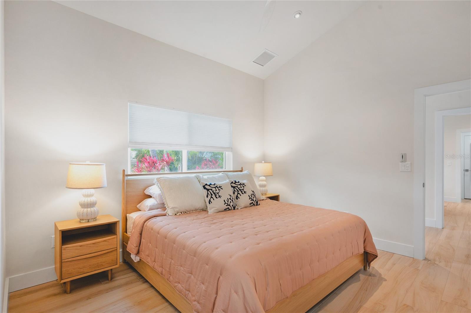 LUANA ISLES - Residential