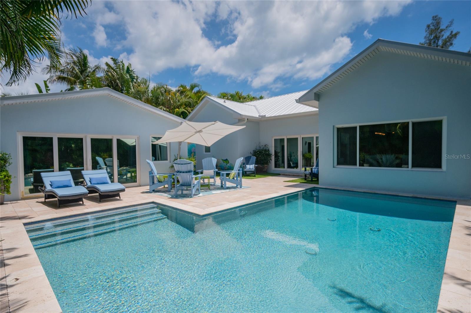 LUANA ISLES - Residential