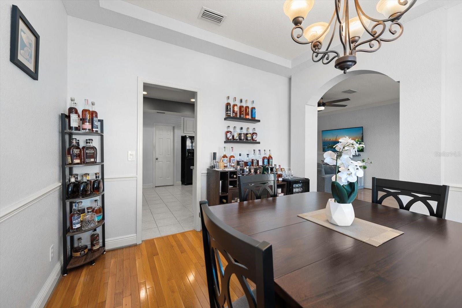 WEST BAY VILLAGE - Residential